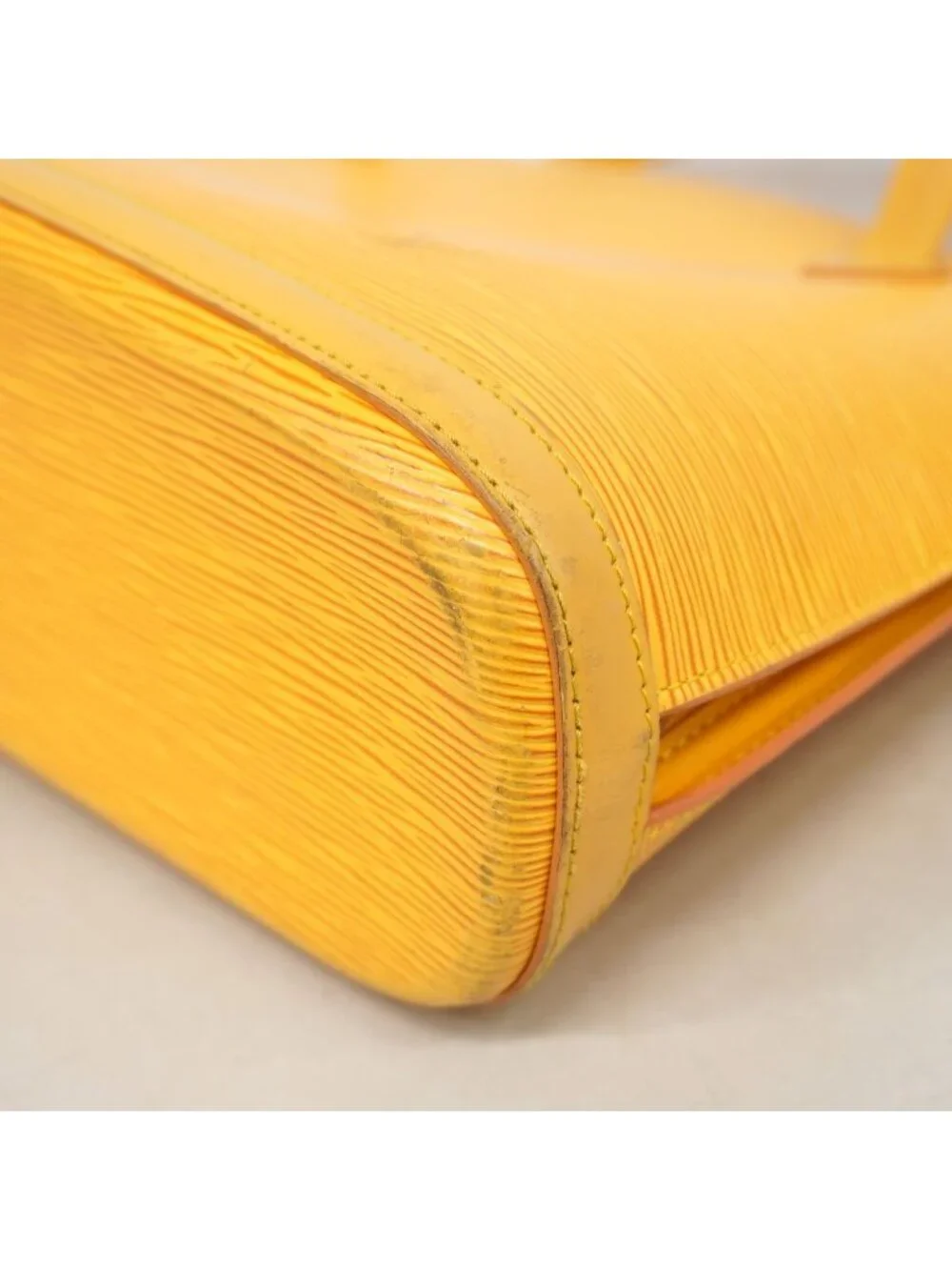 Louis Vuitton Shoulder Bag Epi Lussac Jaune